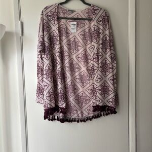 Charlotte Russe Mauve and White Kimono